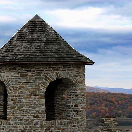Crystal Springs Inn And Suites Towanda Екстер'єр фото