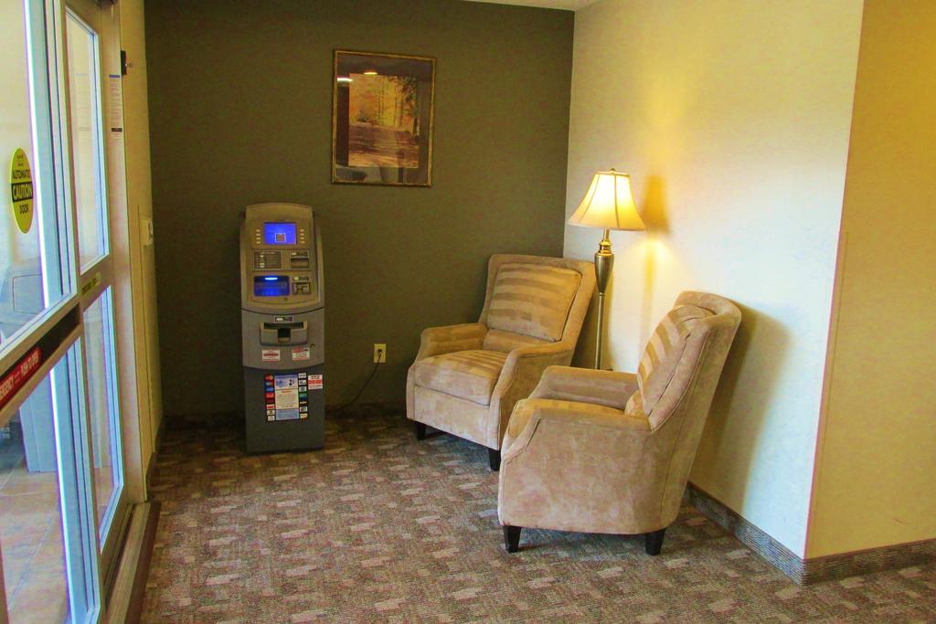 Crystal Springs Inn And Suites Towanda Екстер'єр фото
