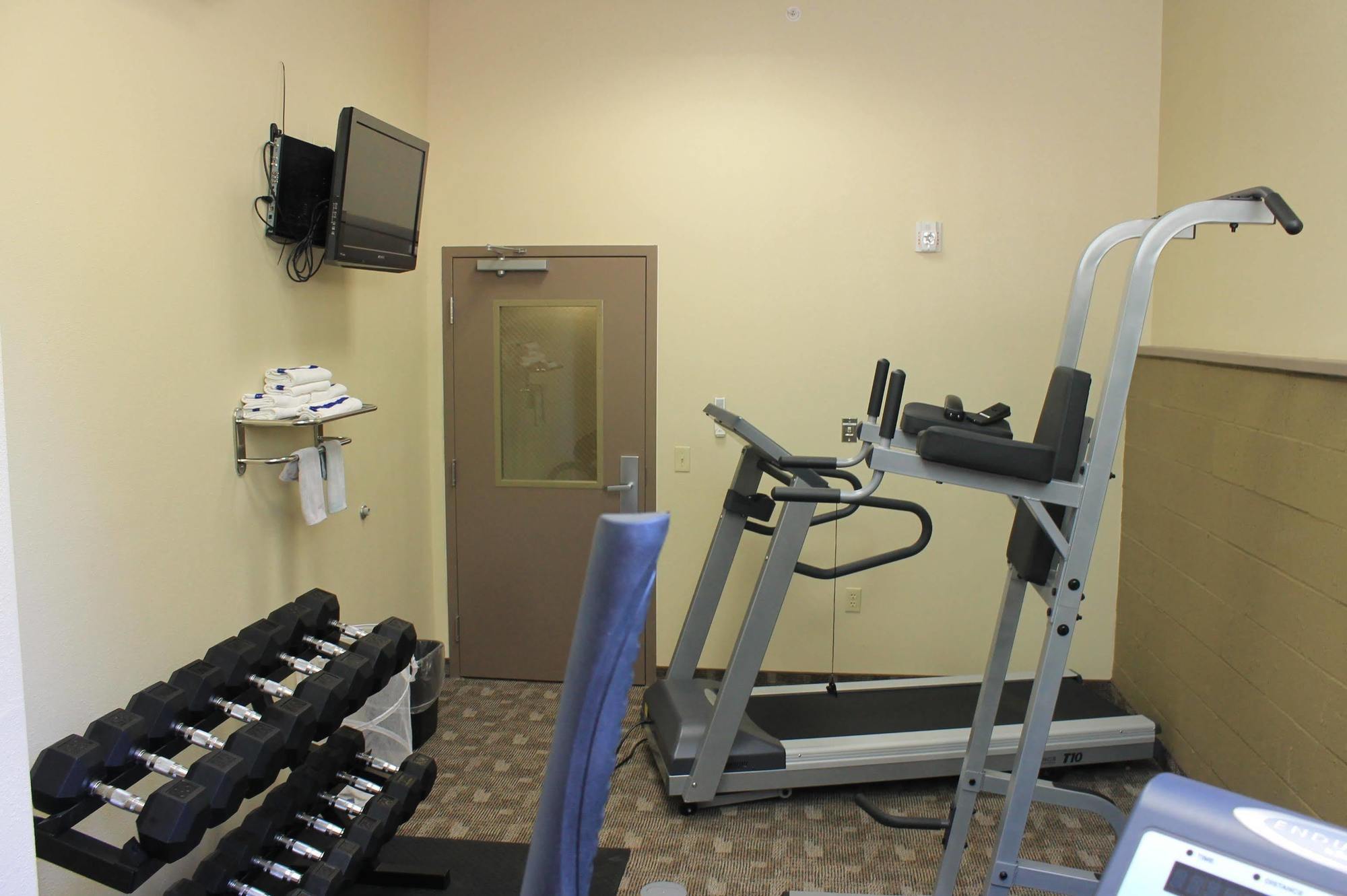 Crystal Springs Inn And Suites Towanda Екстер'єр фото
